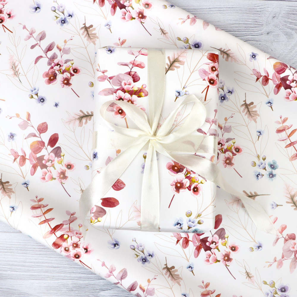 Бумага упаковочная глянцевая «Акварельные цветы» | 8 Марта | Upak Land
