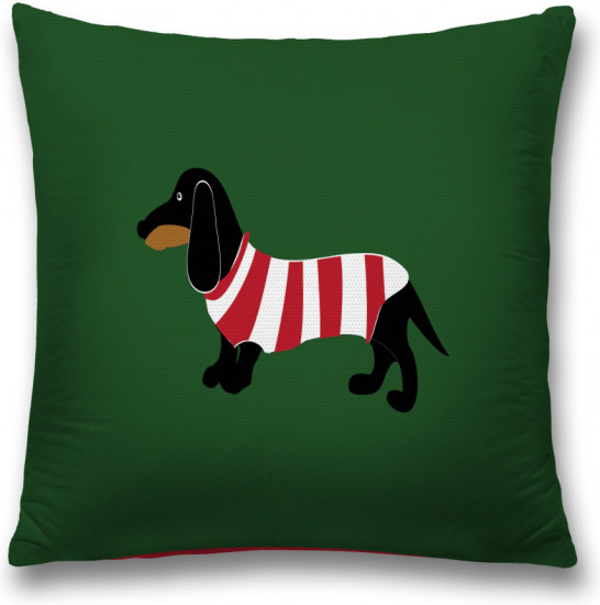 Наволочка декоративная «Такса в полосатой футболке»
