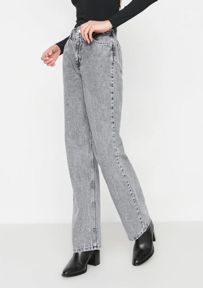 Джинсы женские | TRENDYOLMİLLA