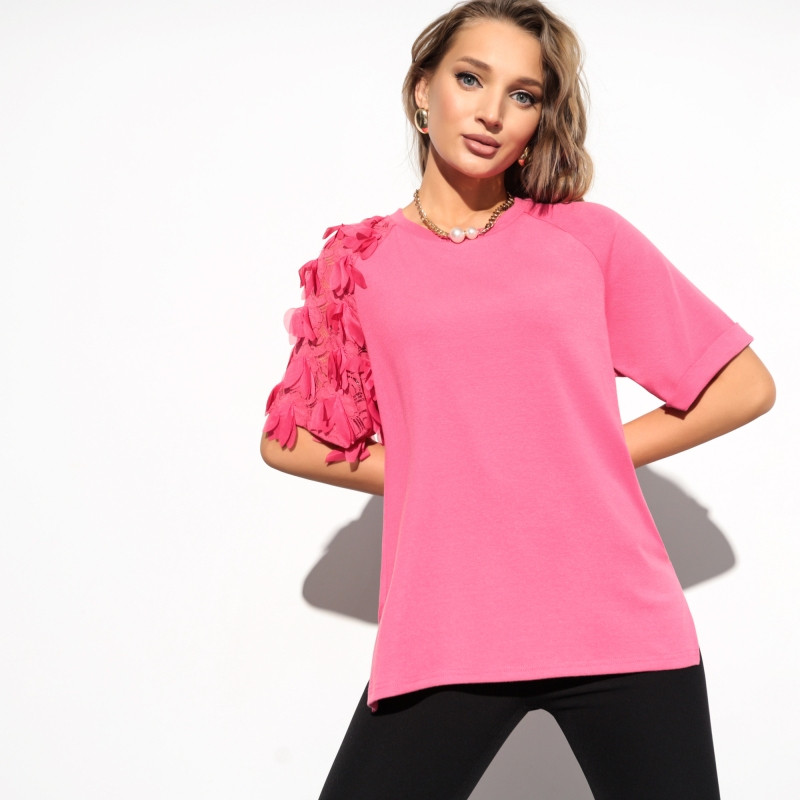 Футболка женская «Закружила любовь» | Charutti