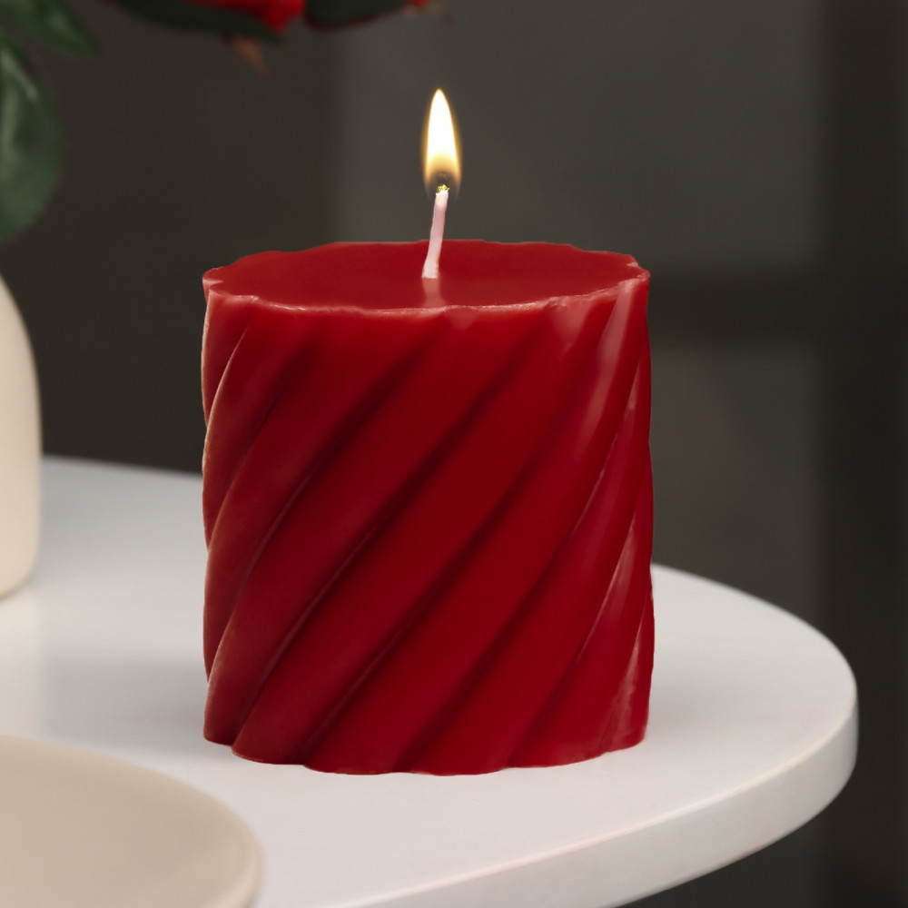 Свеча-цилиндр ароматическая витая «Вишня»