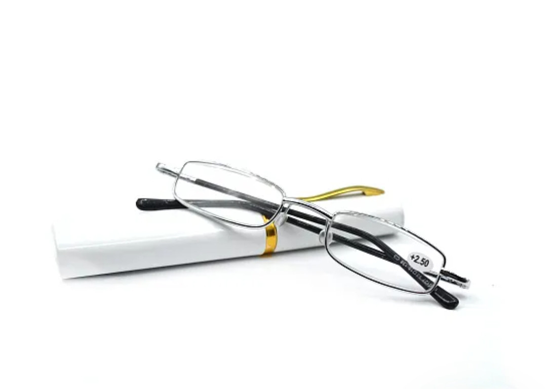 Очки готовые корригирующие +1.00 | Marcello