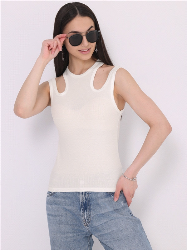 Майка женская | Бенефис | Апрель