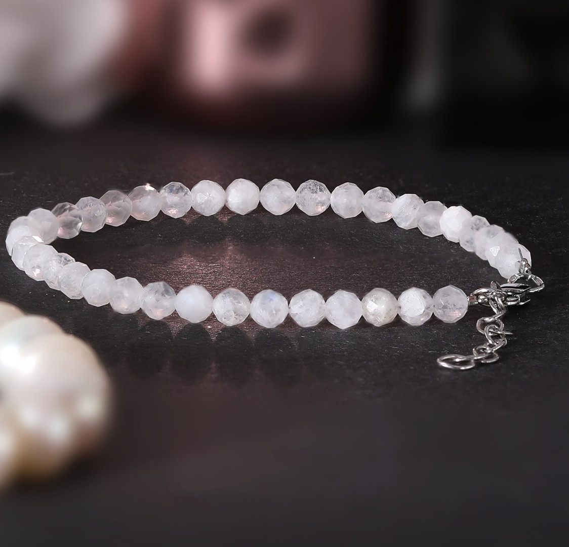 Браслет из серебра с лунными камнями | Lucente Silver