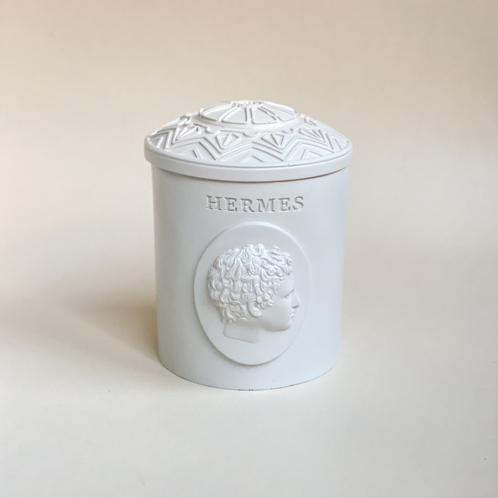 Ароматическая свеча «Морская соль и орхидея» | ForRest