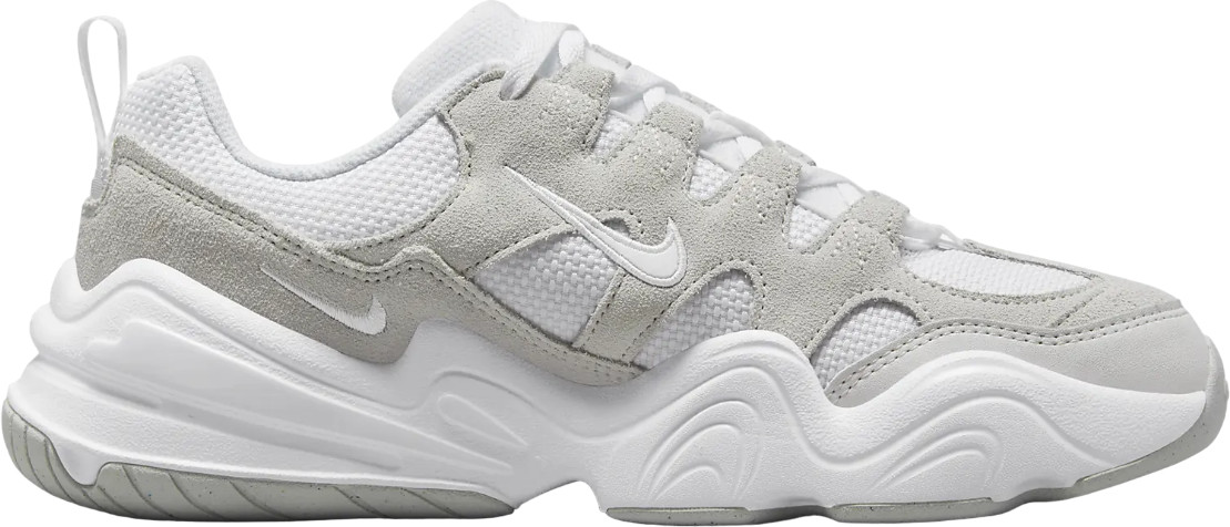 Кроссовки женские «Tech Hera» | Nike