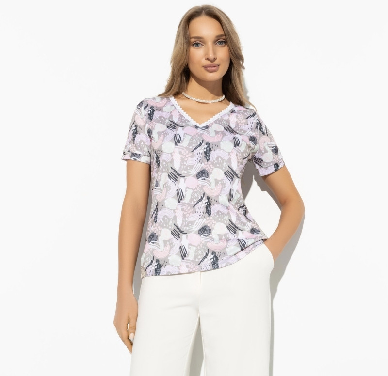 Футболка женская «Любовь рядом, тайна» | Charutti