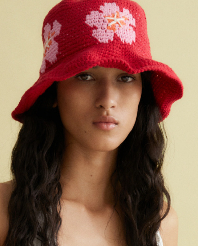 Шляпа женская | MANGO