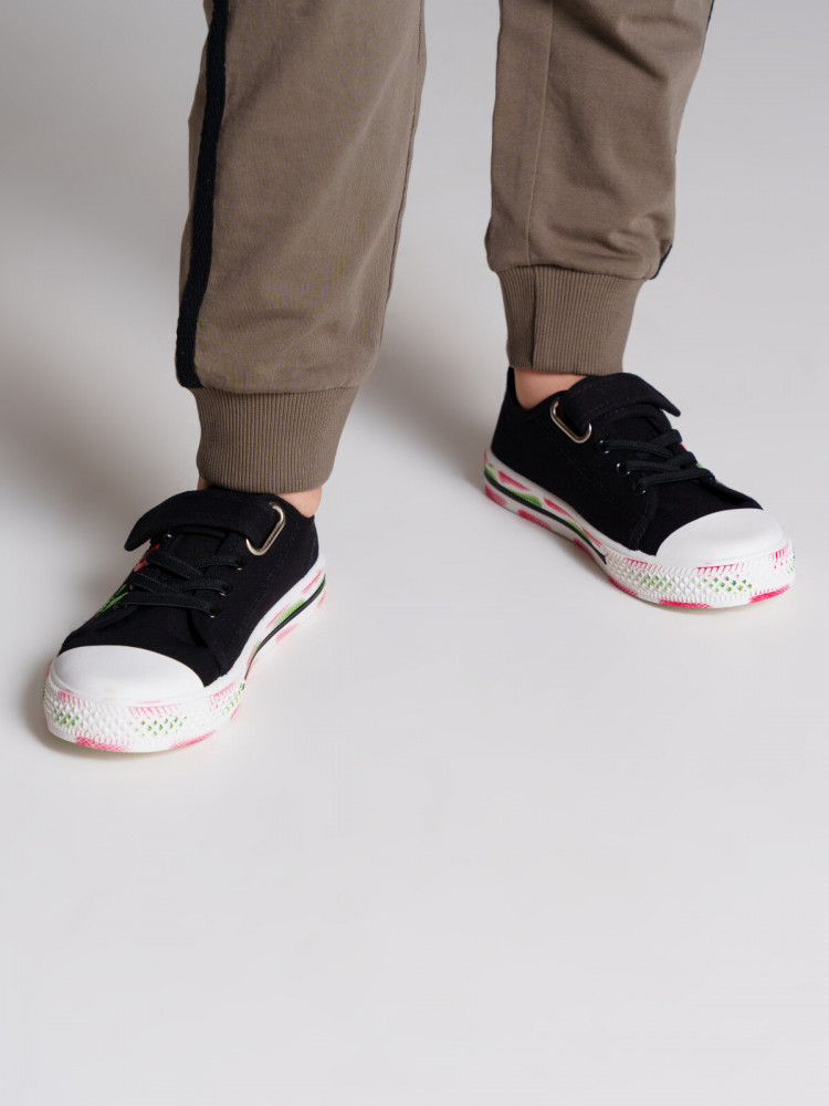 Кеды для мальчиков | Game | PlayToday