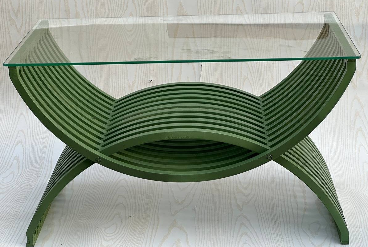 Журнальный столик «Parametrica»