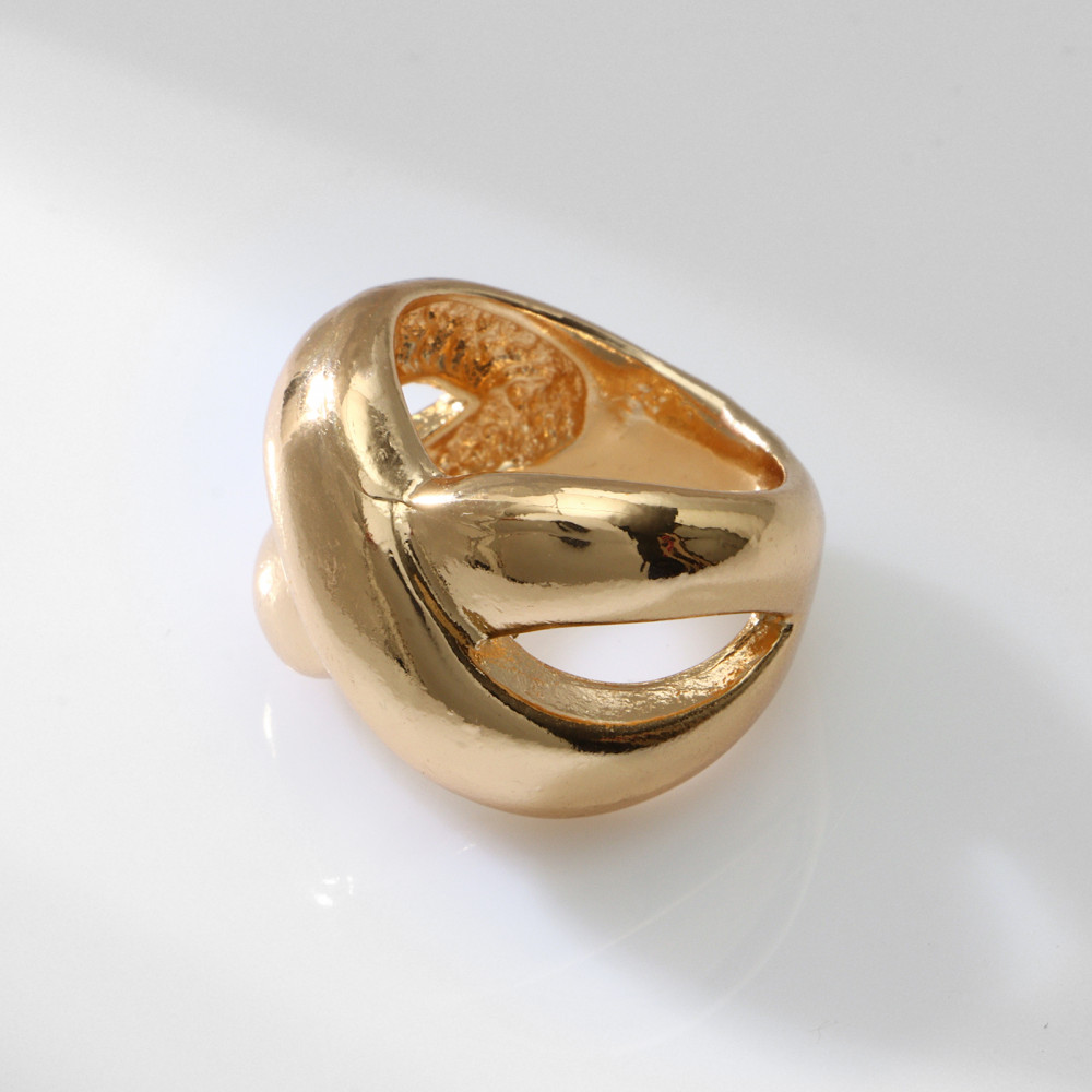 Кольцо женское «Бесконечность» | Тренд | Queen Fair