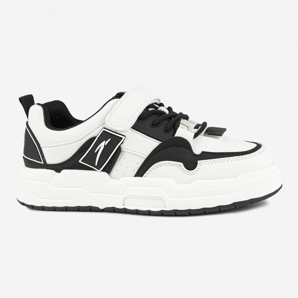 Кроссовки для девочек | Kapika