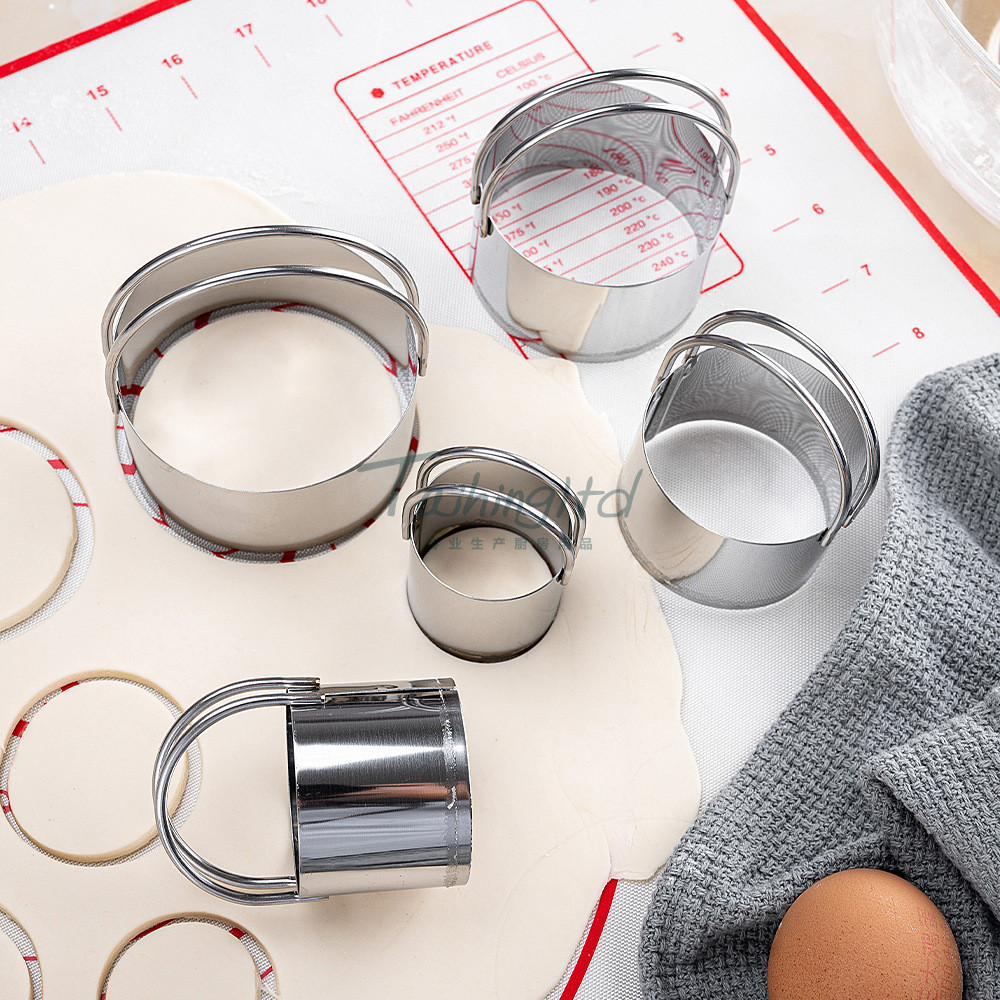 Набор форм для нарезки теста