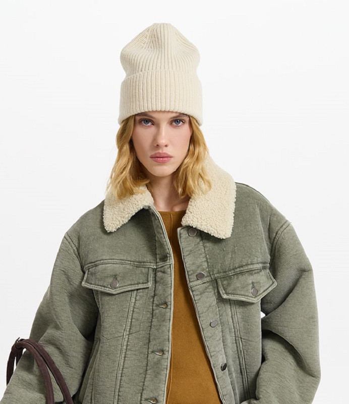 Шапка женская | LOVE REPUBLIC