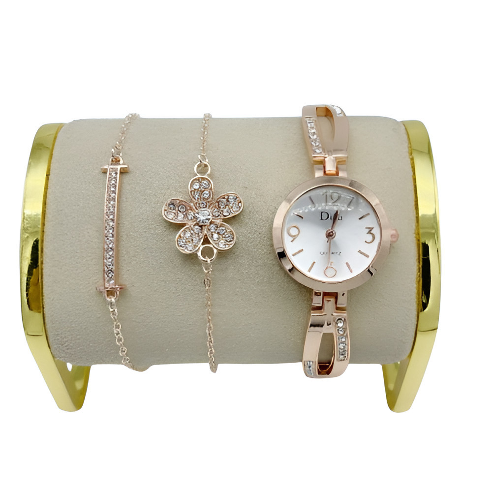 Комплект наручных часов и браслетов