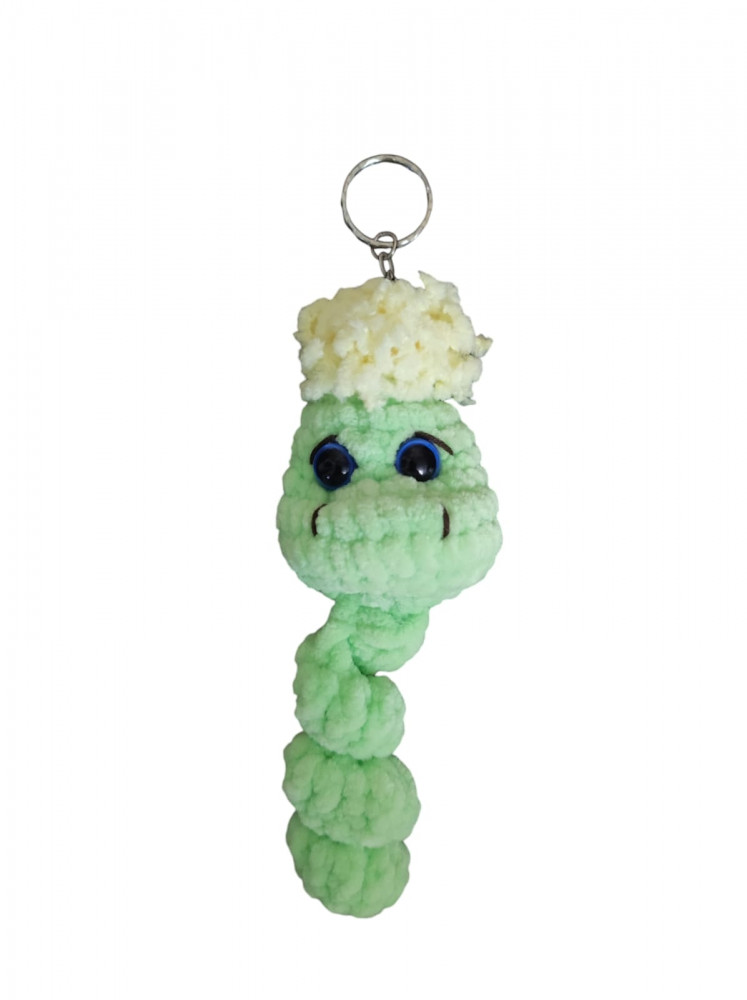 Брелок змейка амигуруми