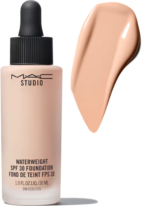 Тональная основа для лица «Waterweight Foundation» SPF30, оттенок NW13 | Studio | M.A.C.