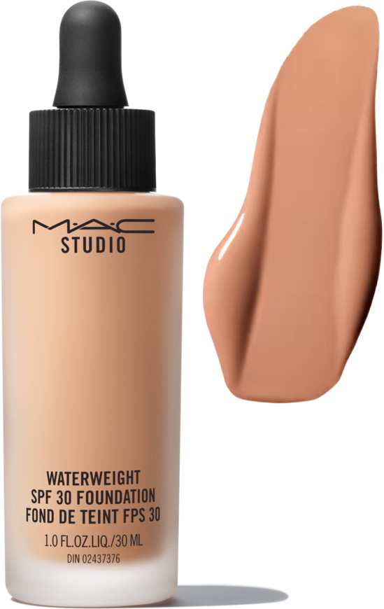Тональная основа для лица «Waterweight Foundation» SPF30, оттенок NW22 | Studio | M.A.C.