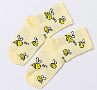 светло-желтый