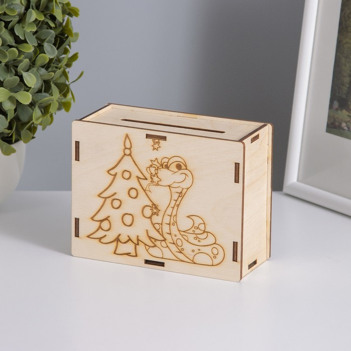 Новогодняя копилка «Змея у ёлки»