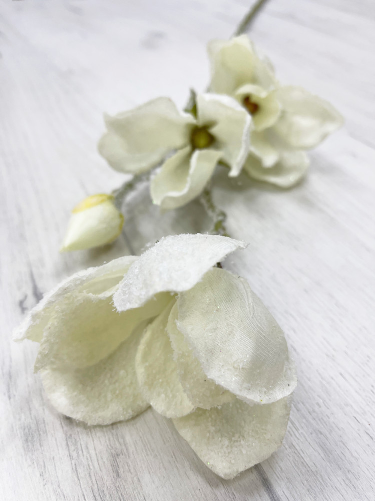 Изделие декоративное «Ветка магнолии заснеженная» | Christmas DeLuxe