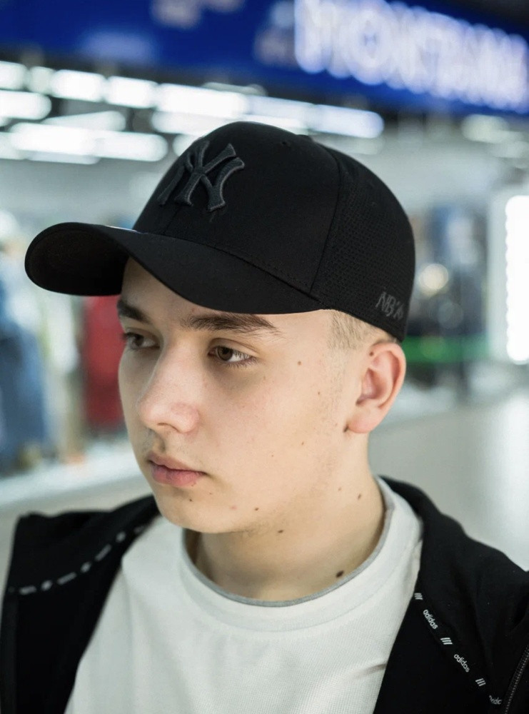 Бейсболка мужская