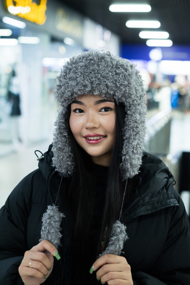 Шапка-ушанка женская