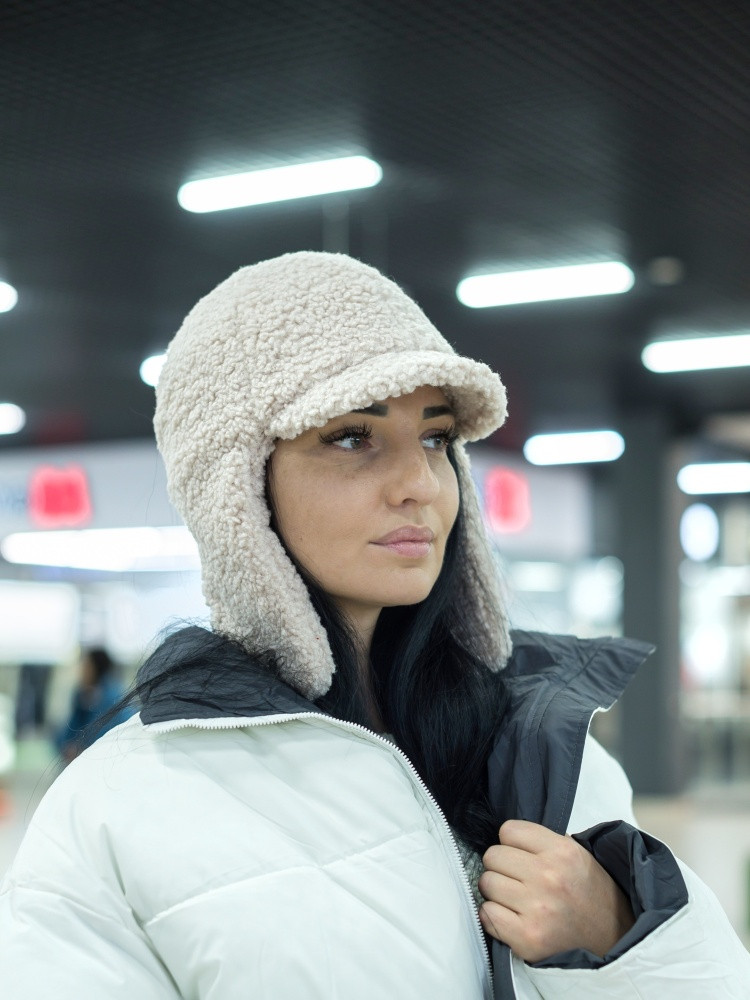 Шапка-ушанка женская