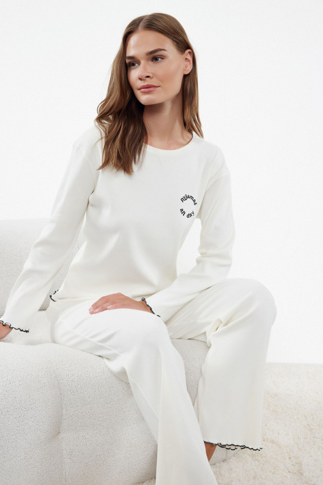 Пижамный комплект женский | TRENDYOLMİLLA