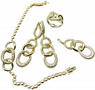 золотистый