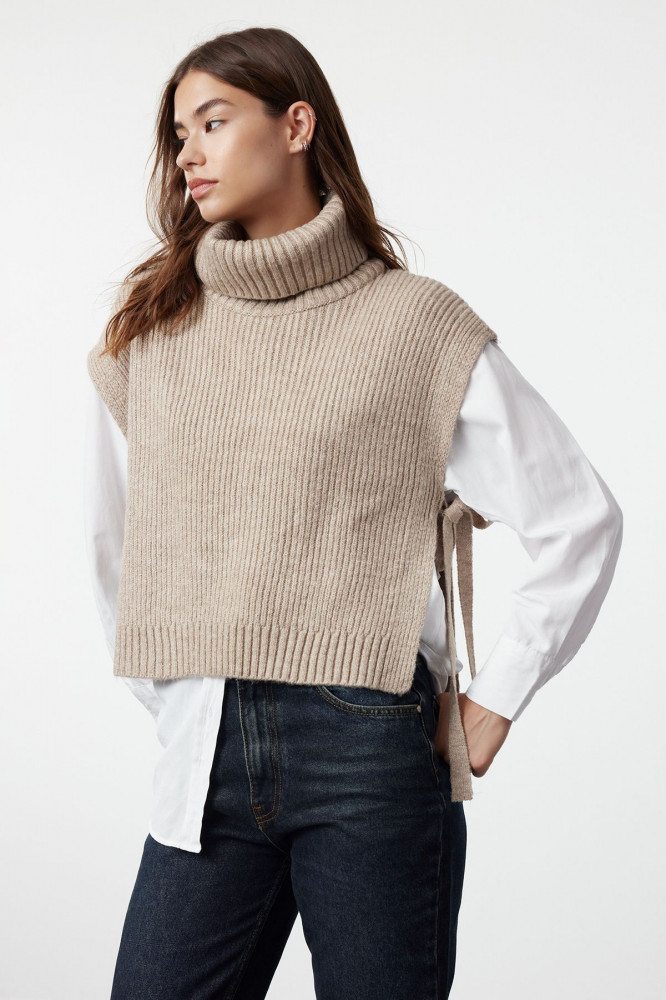 Жилет женский | TRENDYOLMİLLA