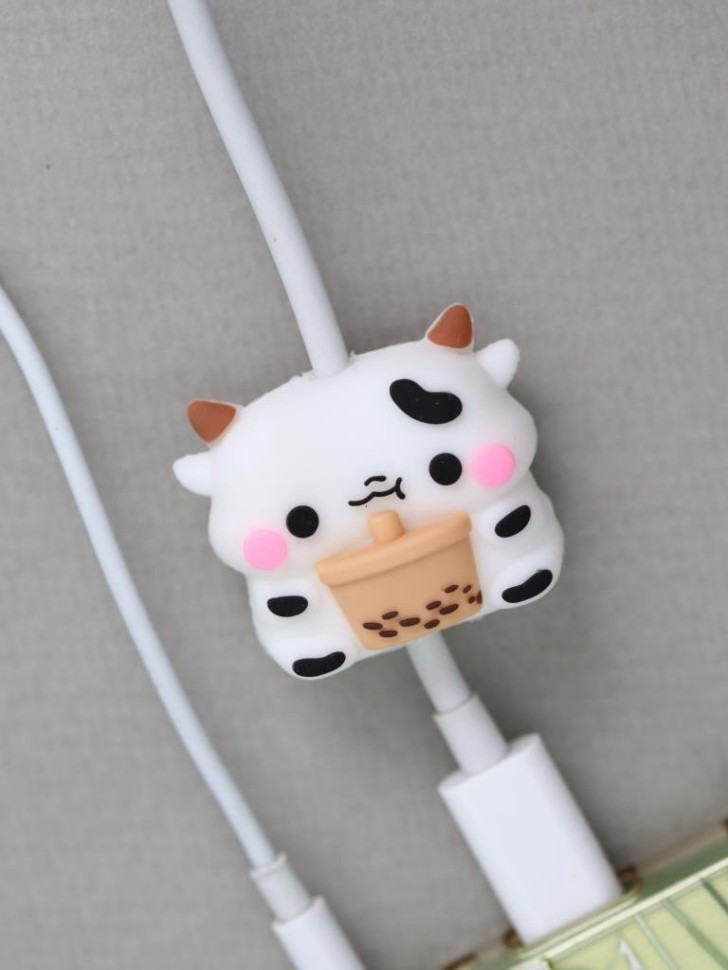 Насадка для провода защитная «Cow milk» | I like gift | Toki