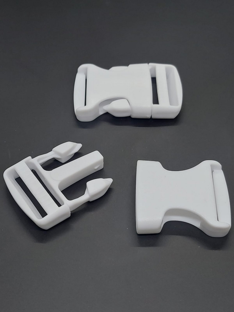 Набор пластиковой фурнитуры