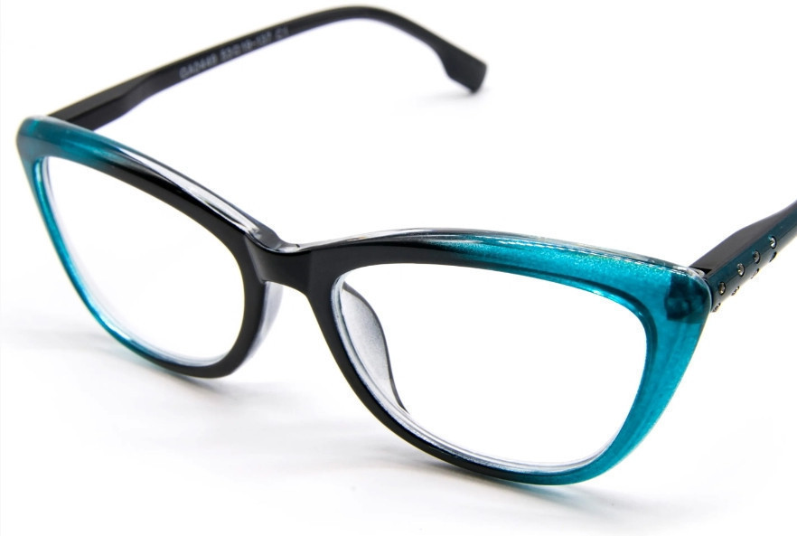 Очки корригирующие +3.00 | Marcello