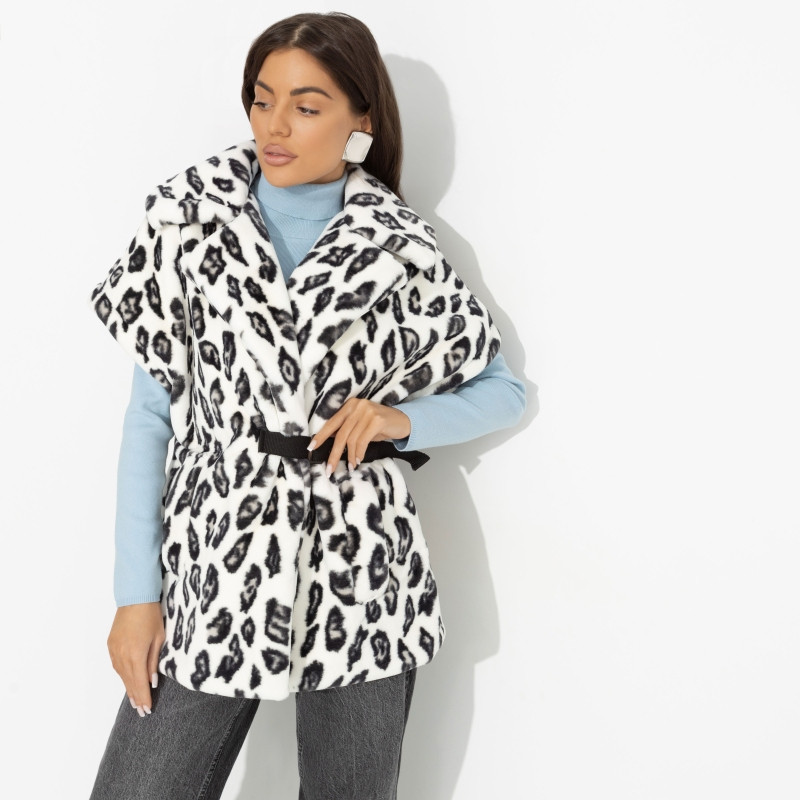 Жилет меховой на подкладе женский «Прокачать навык» | Charutti