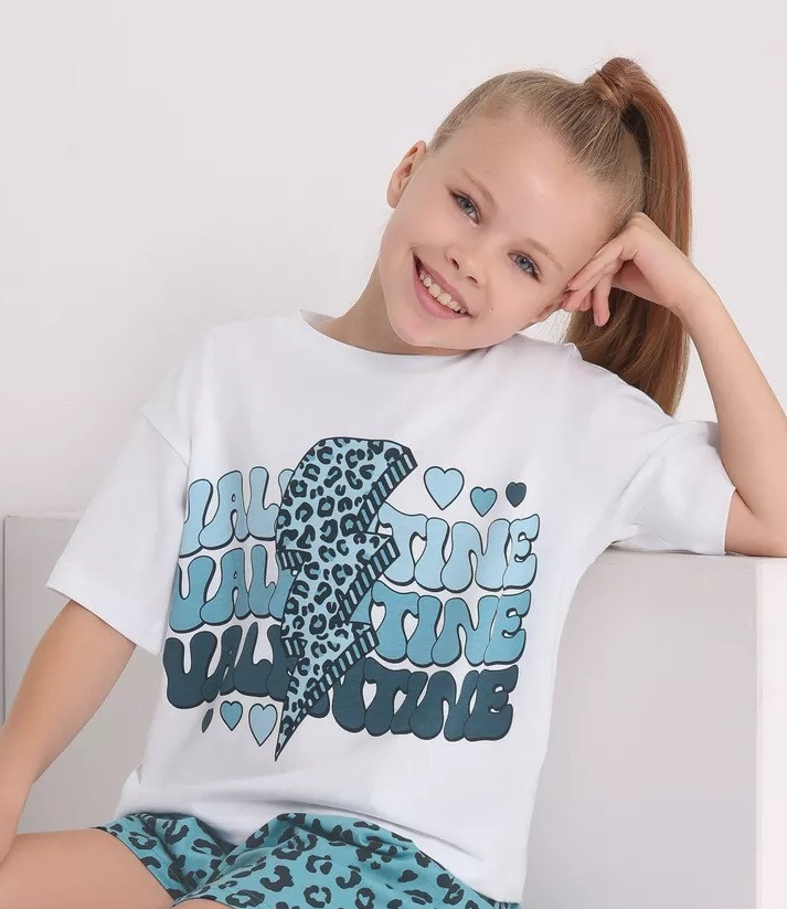 Футболка для девочек | Как во сне | Апрель