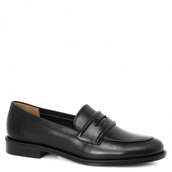 Лоферы женские