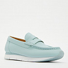 светло-голубой