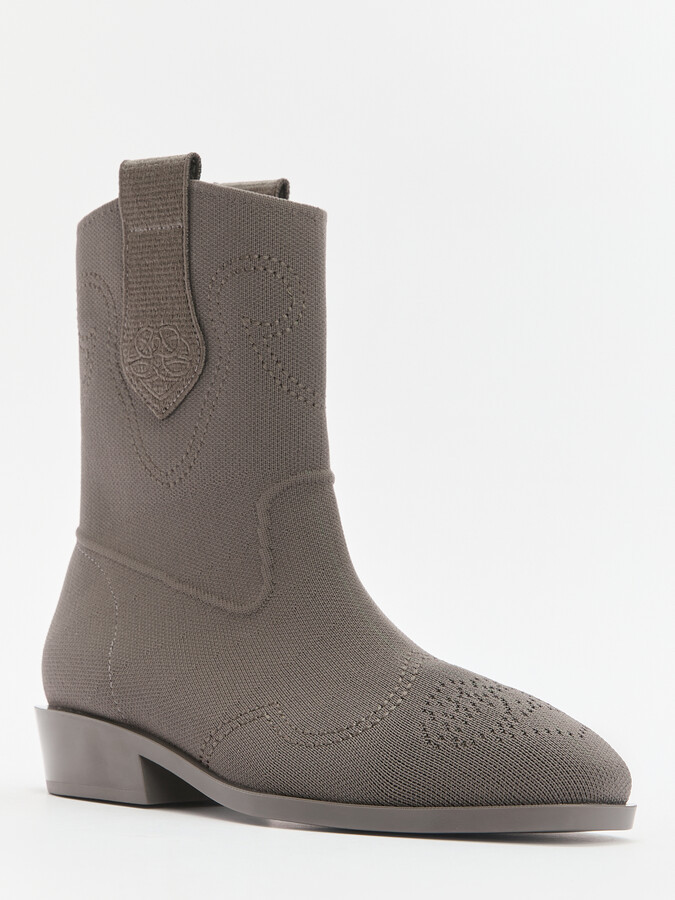 Казаки женские | Tendance