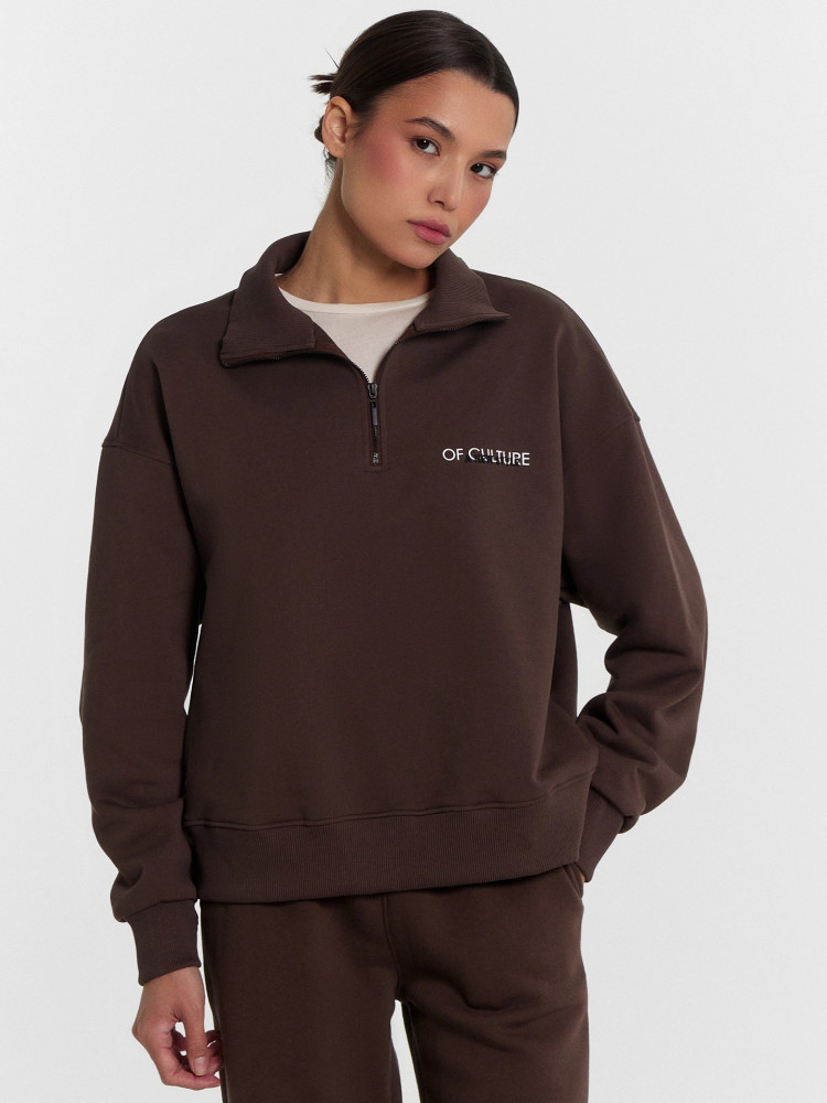 Толстовка женская с надписью «A new style of culture» | Mark Formelle