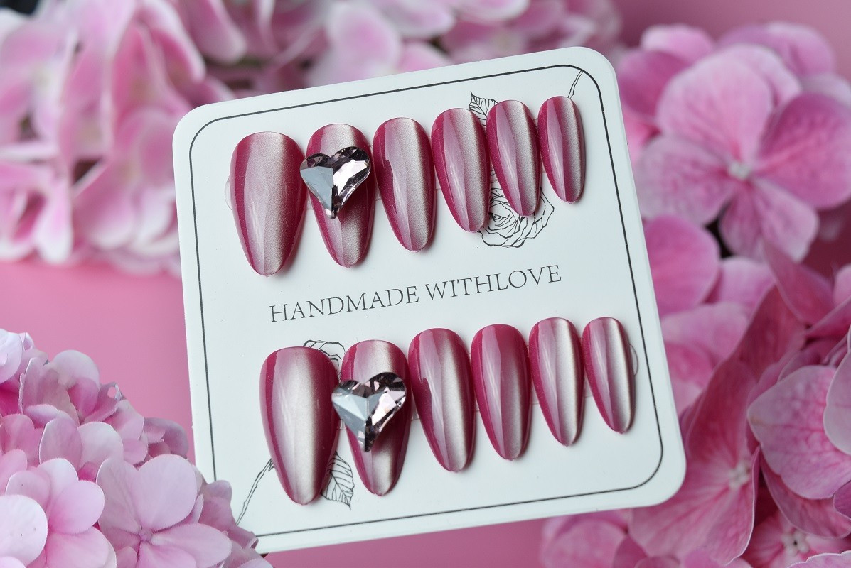 Набор ногтей накладных «Кошачий глаз»