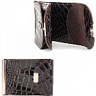 коричневый