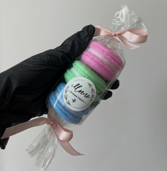 Мыло сувенирное ручной работы «Макаруны»