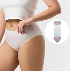 цветочный узор на молочном