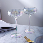 прозрачный