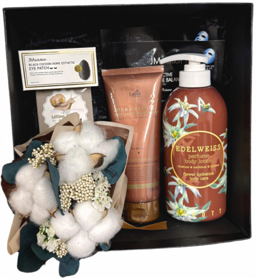 Набор корейской косметики подарочный