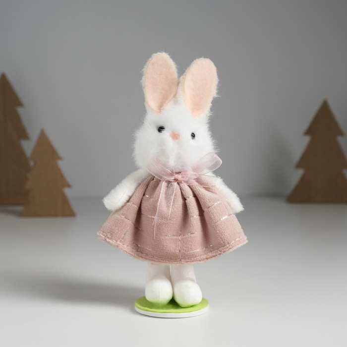 Фигурка «Зайка в розовом платьишке»