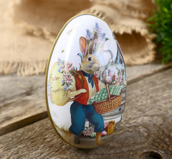 Шкатулка-яйцо «Заяц с корзиной»