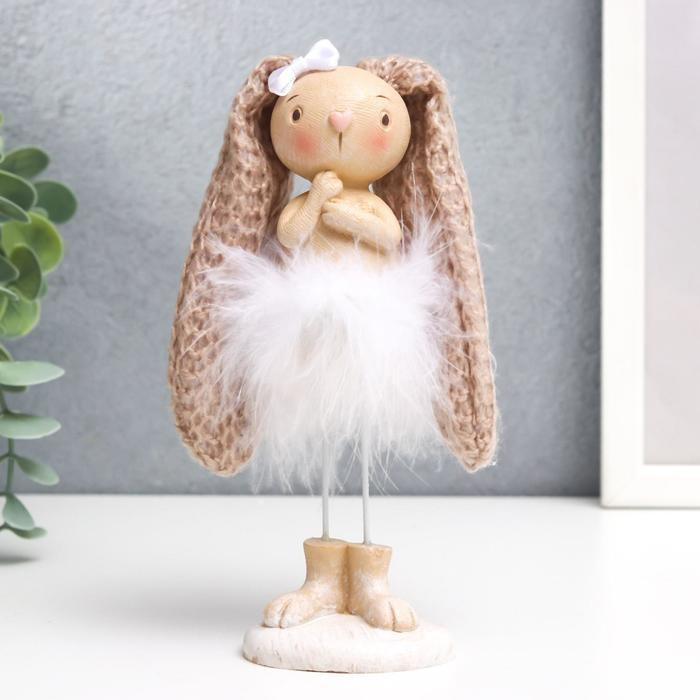 Сувенир «Заюшка с бантиком в пуховой юбочке»