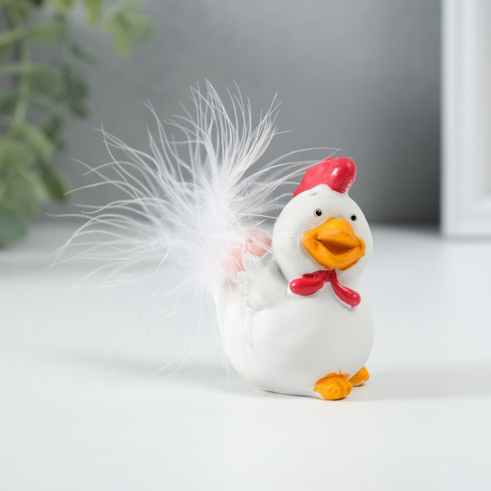 Фигурка сувенирная «Петушок белый с розовым яйцом»